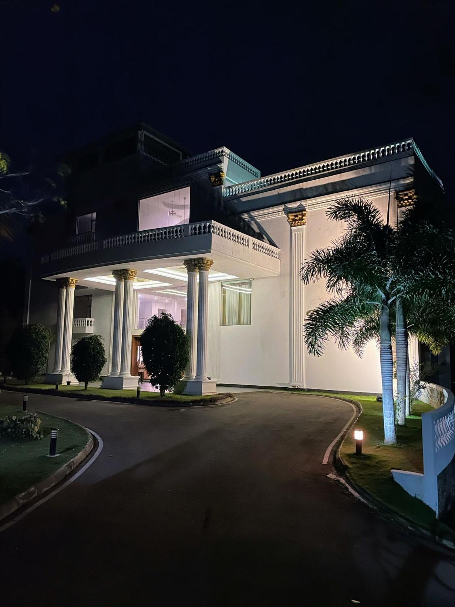 Bellwood Hills Resort & Spa Канді Екстер'єр фото