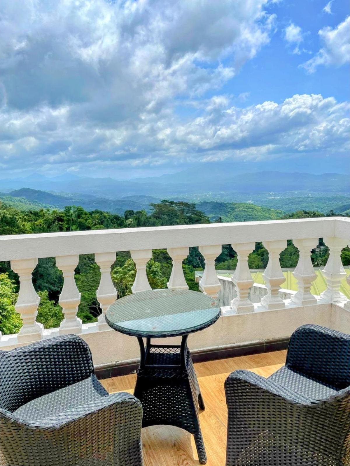 Bellwood Hills Resort & Spa Канді Екстер'єр фото