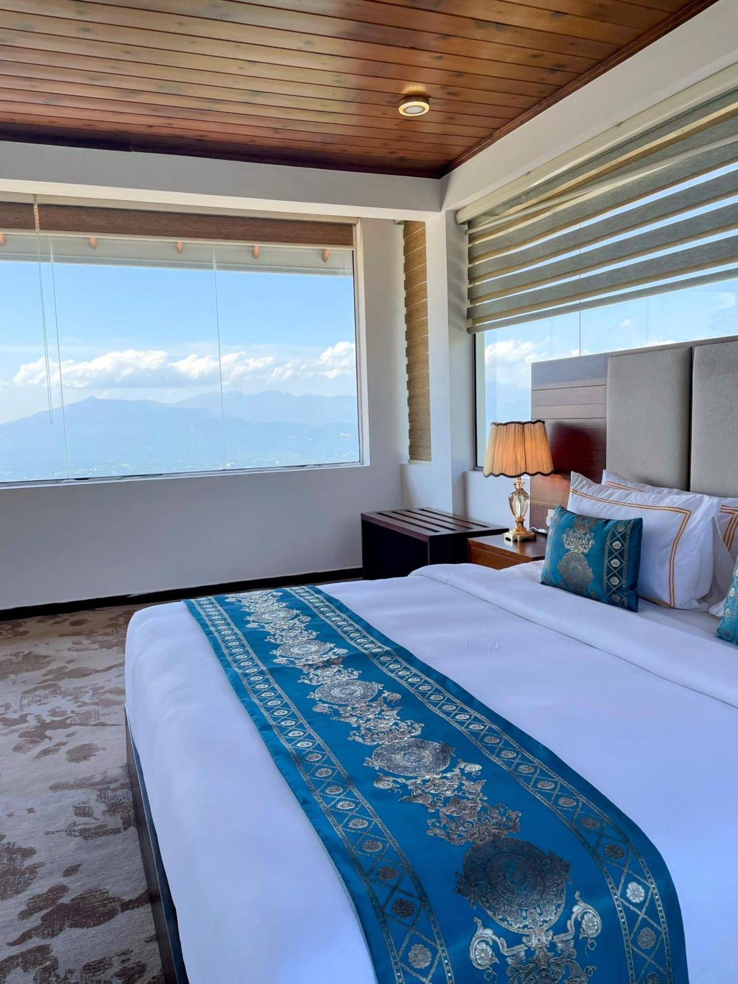 Bellwood Hills Resort & Spa Канді Екстер'єр фото